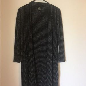 Long striped Cardigan w/ Pockets!